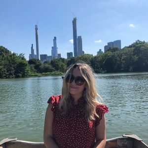 Meet your Posher, Julia